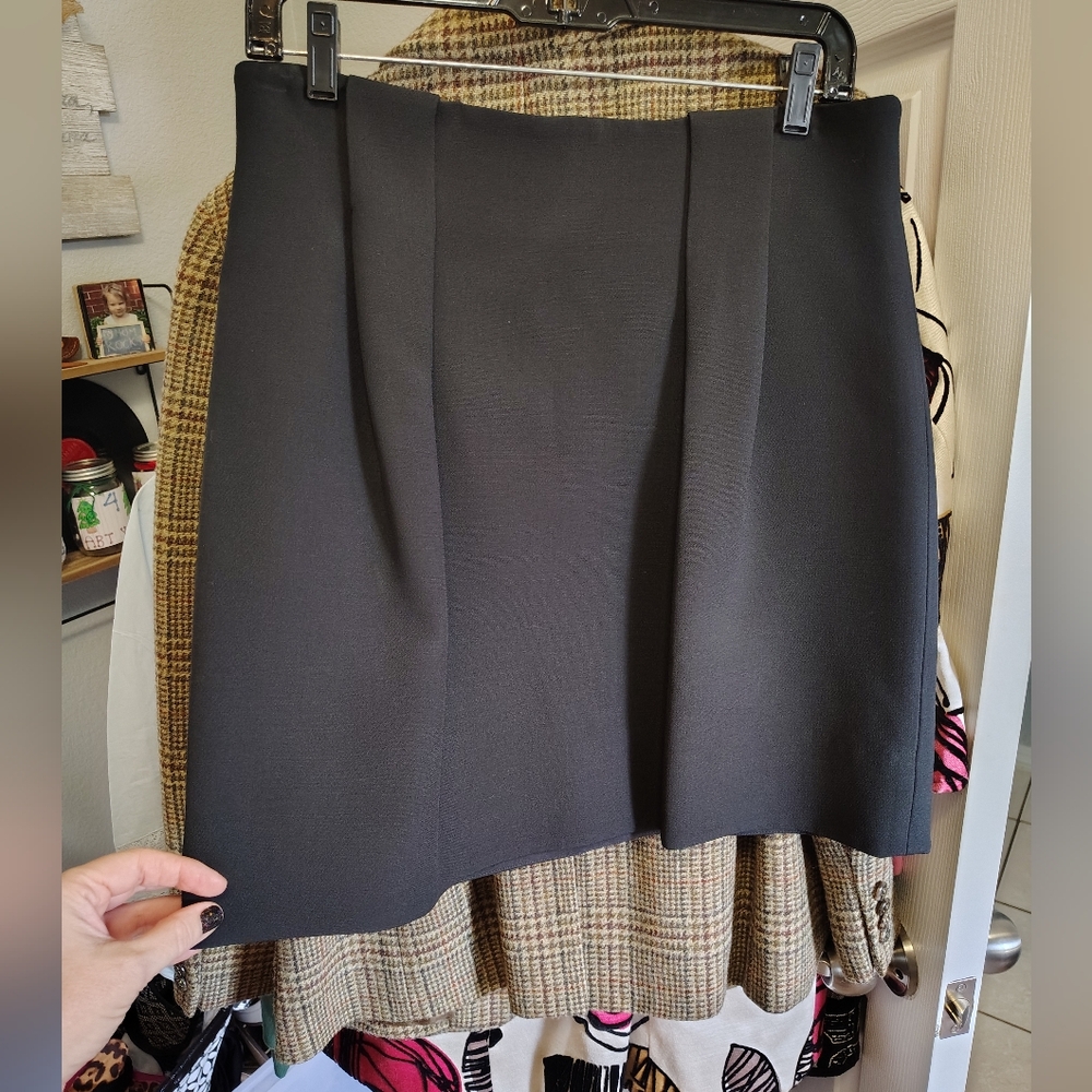 Lafayette 148 Pleated Black Women's Skirt